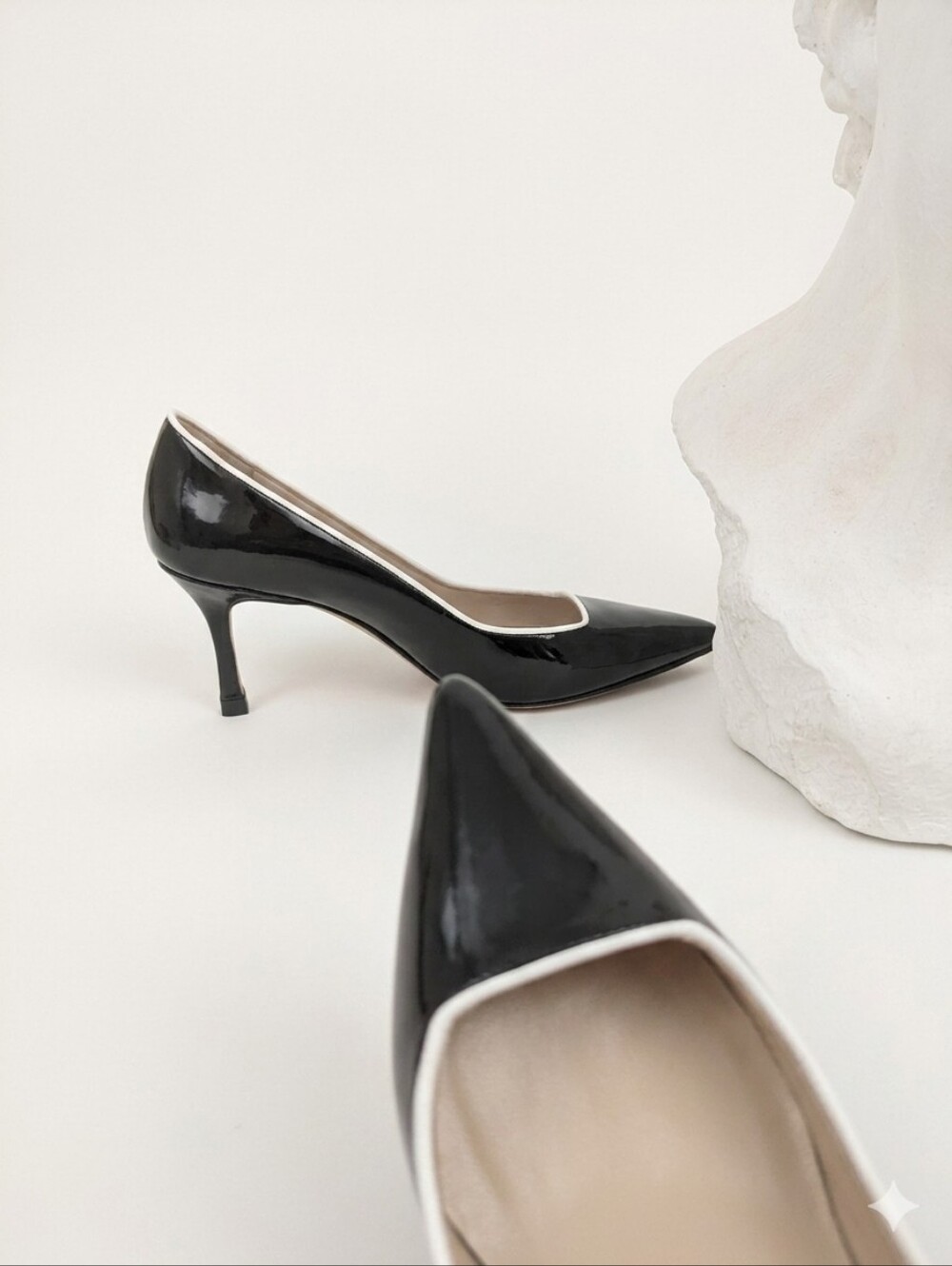 Manolo Blahnik EUR 37 Pumps